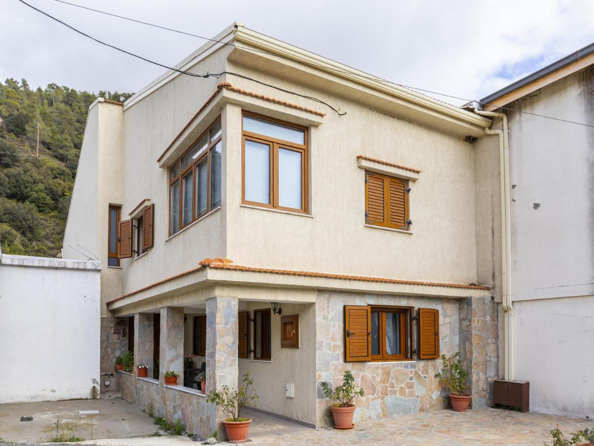 Troodos Riverside Cottage Kato Amiandos المظهر الخارجي الصورة